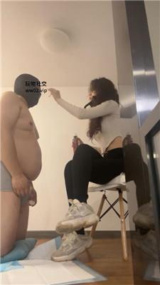 【倪小主】清理高跟+超脏小白鞋/高跟踩虐 bf46030