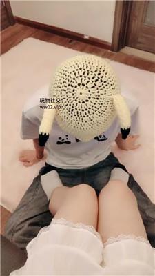 【佳佳】原味白袜脚踩虐贱奴 JS241023-23