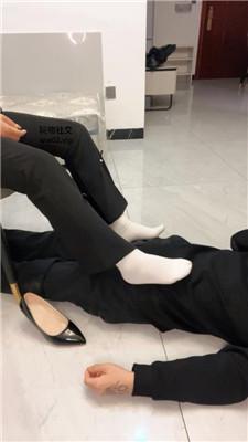 【凶大无挠】做白领S的脚下奴 JS241024-16