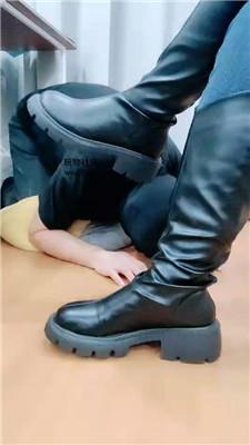 【拽拽】近距离舔闻长靴原味白袜 JS241104-27