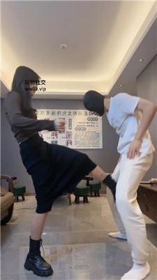 【狗哥】短靴踢裆/重度耳光/踩踏/白袜脚窒息 bf46837