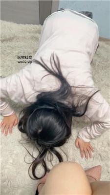 【白兔】高跟踩虐小三母狗 JS241113-8