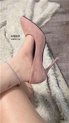 【白兔】高跟教训你们的女神奴 JS241112-67