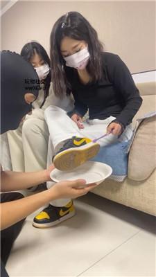 【精神小妹】4S学生主-喝刷鞋水/全体重踩踏/吃烟灰/圣水 bf47096