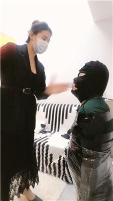 【芮兮夫妻】胶带全包1000+耳光强制抽 JS241118-40