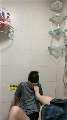 【可馨大大】JK学生主厕所玩/深喉圣水淋浴 JS241119-1