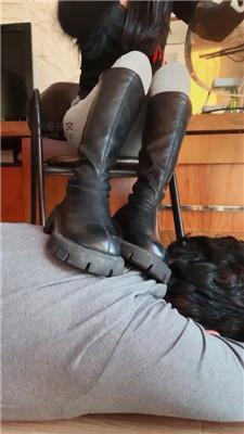 【苏儿】长靴S-腿绞窒息/狂抽耳光/强迫闻白袜 bf47599