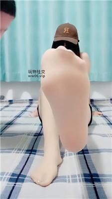 【樊儿】坐脸窒息/肉丝脚踩踏狂舔 bf48146