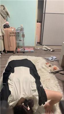 【白兔】女奴又开始洗脚时间了 JS241213-27