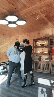 【沅芷大人】皮靴踢裆280斤狗【双视角】 bf48537