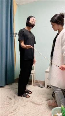 【小凤梨】体罚贱奴熬不住就藤条抽 JS241226-22