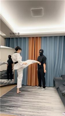 【松紫大大】跆拳道女神暴力踢踹 bf48749