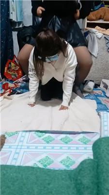 【伪娘和人妻】喜欢臭脚的蓬头垢面狗 JS250118-13