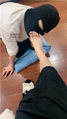 【沐沐大大】喜欢舔脚的抖M男友 JS250212-23