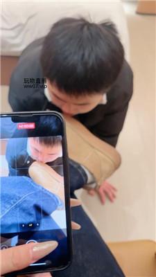 【安安安sama】舔雪地靴白袜-吃袜子-脚耳光 JS250225-1