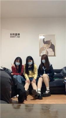【泡泡】女仆店3S-白袜脚踩虐 JS250228-15