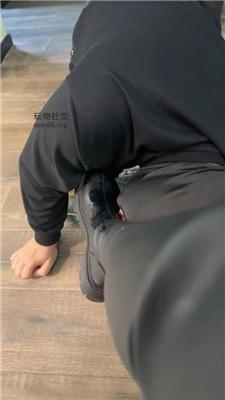 【小玉】磕头求舔脏长靴原味白袜 JS250304-25