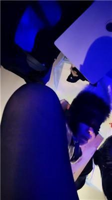 【秋大大】枷锁囚禁-胶带捆绑强制闻鞋 JS250313-4