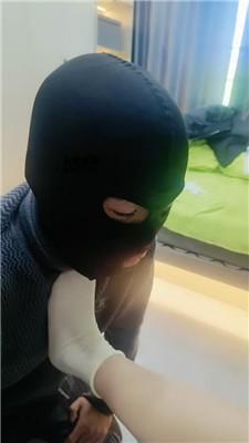 【苏苏不苏】加官窒息-白袜脚踩虐 JS250401-24