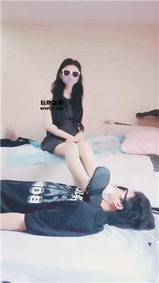 【羽唯】酸臭原味玉足狂舔 JS250411-36