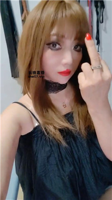 【魔鬼天使】窒息高跟    250413-11