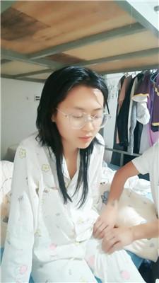 【星辰】素人脚丫狂舔【续集】  JS250420-19