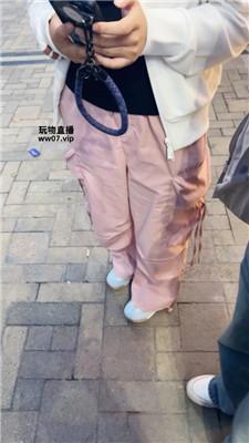 【刘二狗】给素人小姐姐下跪 JS250423-13