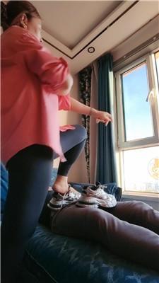 【李老师】运动鞋全体重踩踏【双视角版】 JS250424-8