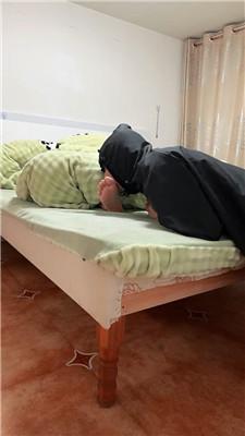 【周周】偷舔熟睡女友的jio bf52762