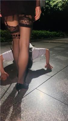 【软软】3S-带素人闺蜜体验户外遛狗【双视角版】 bf52826