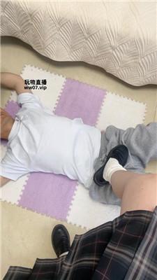 【玄狐】学生小主-皮鞋白袜踩虐 JS250518-1
