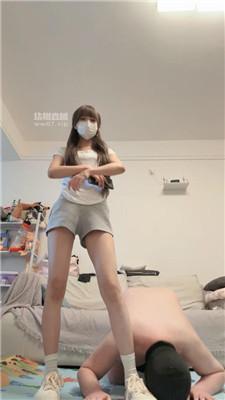 【鹿可】可爱小主-脏鞋白袜虐杀继父 bf54411