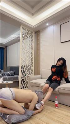 【魔仙集中地】超美健身素人S-白袜辱 bf54467