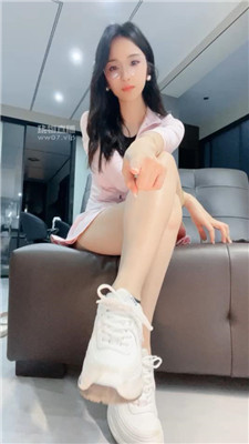 【Uuu】带上母狗一起跪下    250611-2