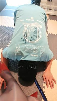 【魅影】拴狗链-臭脚丫品尝 JS250617-1