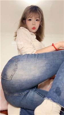 【忘不了】美臀炸干白袜羞辱    250719-18