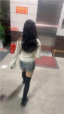 【九月】户外开发精神小妹做S JS250726-29