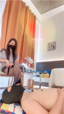 【亚希】坐脸窒息-高跟黑丝碾压踩-鞭打抽 JS250727-3
