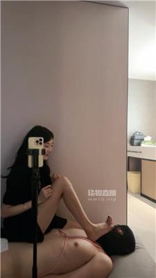 【千千】御姐S-捆绑全体重踩踏 bf56152