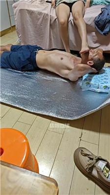 【晶晶情侣】喜欢舔脚的猥琐奴 JS250806-13