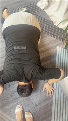 【助教群s】清理素人女店员的脏鞋 JS250807-24