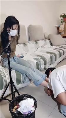 【诗琪】棉袜裸足深喉场 JS250824-7