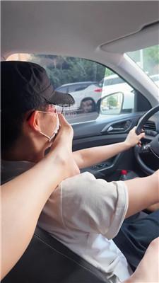 【佳佳】把司机诱导回酒店调 bf57357