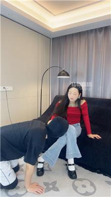 【HL】高跟脏鞋踩踏-白袜闻舔 bf57665