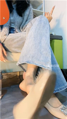 【苒苒】裸足口水早些训练    251013-19