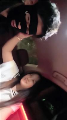 【素人饮水机】可爱妹妹车内白袜调 JS251017-31