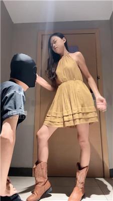 【狗哥】短靴女神白袜蹂躏踩 bf58568