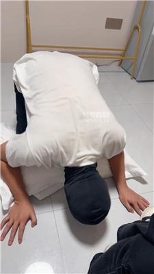 【听听】磕头求前女友虐我 JS251031-5