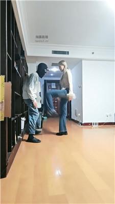 【素人开发】踩踏踢踹-掐脖坐脸窒息 bf59188