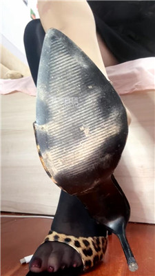 【咬猫】绿母你妈被C    251127-30